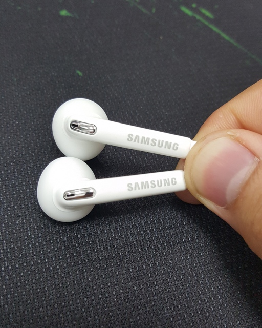 Tai nghe Samsung S7 3