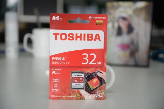 Thẻ nhớ 32GB SDHC Toshiba Exceria U3 90MB/s cho máy ảnh 7