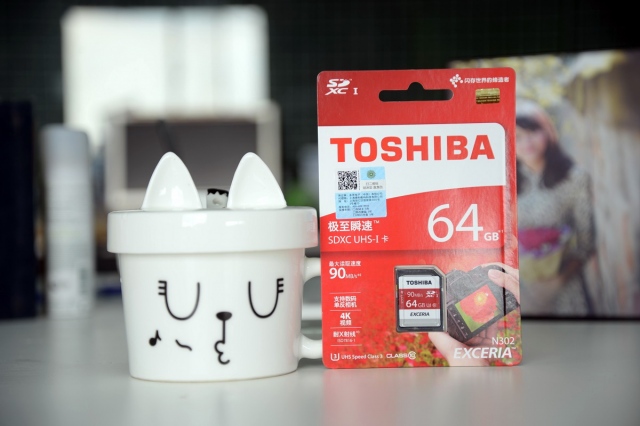 Thẻ nhớ 64GB SDXC Toshiba Exceria U3 90MB/s cho máy ảnh 10