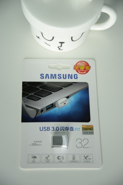 USB 32GB Samsung Fit 15