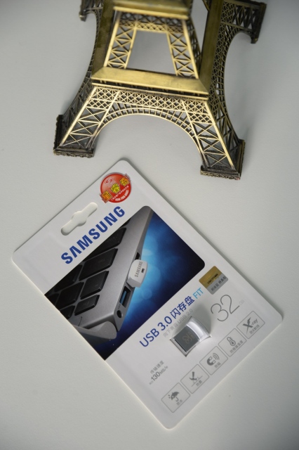 USB 32GB Samsung Fit 11