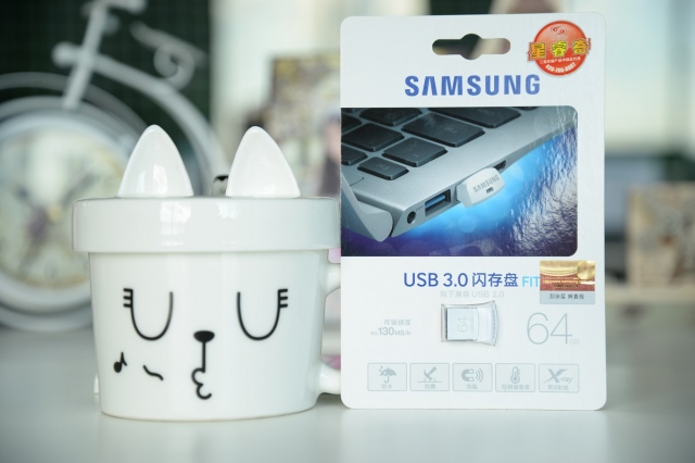 USB 64GB Samsung Fit 9