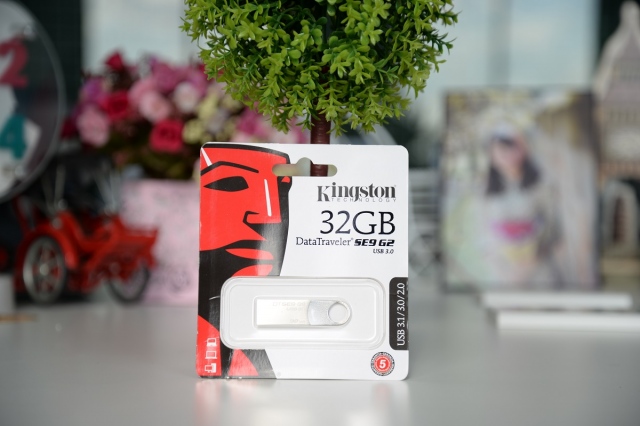 USB 32gb Kingston DataTraveler SE9 G2 13