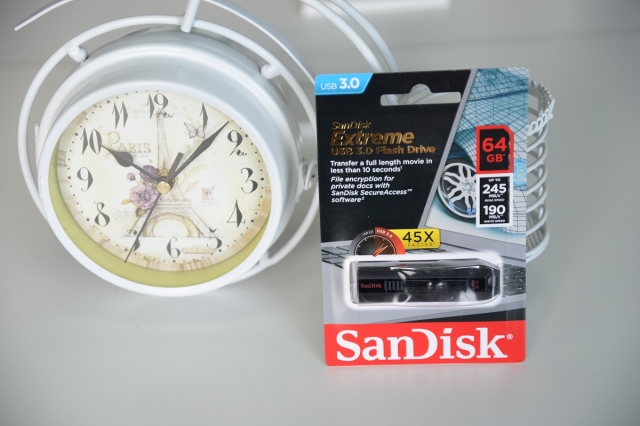 USB 64GB Sandisk Extreme CZ80 12