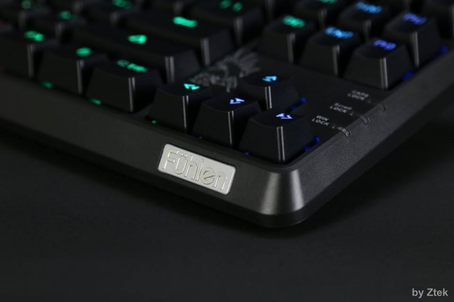 Bàn phím cơ Fuhlen SM680R/M87S RGB Black Blue switch 19