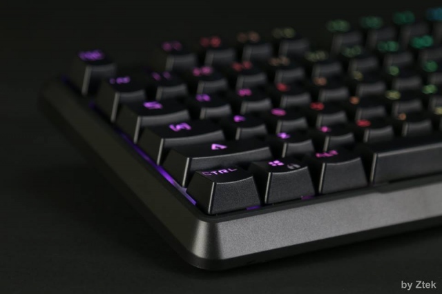 Bàn phím cơ Fuhlen SM680R/M87S RGB Black Blue switch 22