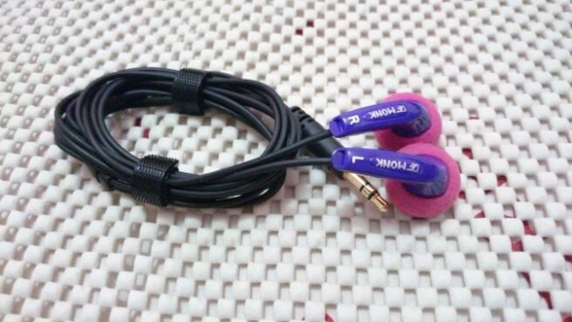 Tai nghe Ve Monk Plus màu xanh nước biển (Royal Purple) 8