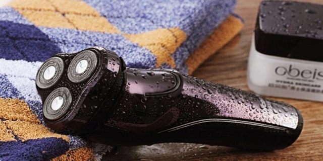 Máy cạo râu Flyco FS372 18