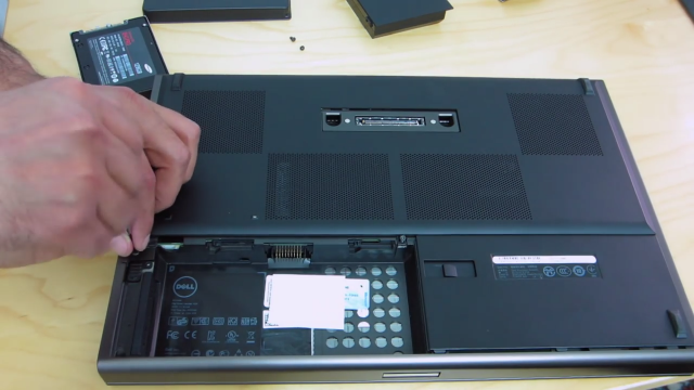 Nâng cấp ổ cứng SSD và RAM cho laptop Dell Precision M4600 7