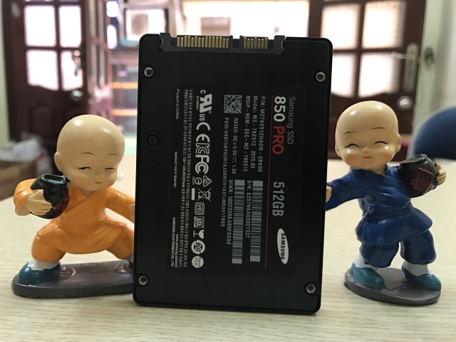 Ổ cứng SSD 512GB Samsung 850 PRO 2.5-Inch SATA III (No Box) 7