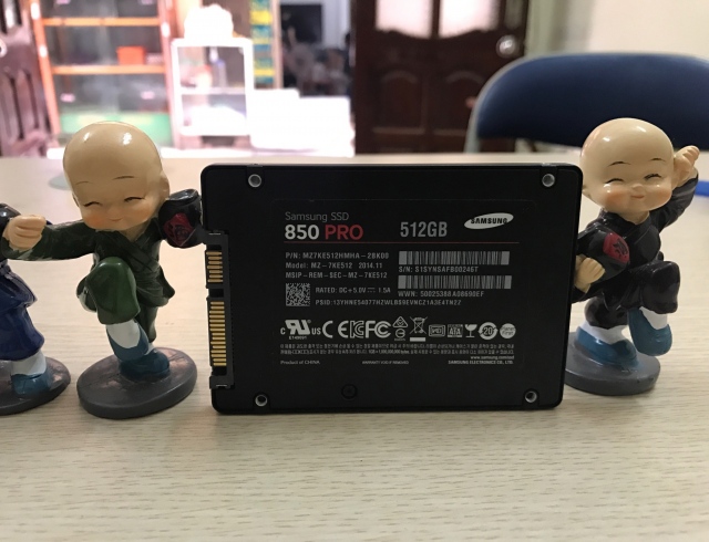 Ổ cứng SSD 512GB Samsung 850 PRO 2.5-Inch SATA III (No Box) 10