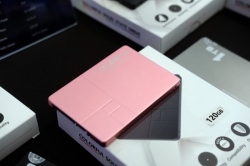 Colorful ra mắt dòng ổ SSD SL300/SL500 và phiên bản SL300 màu hồng
