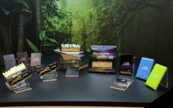 Anh em nhà Apacer cùng Zadak giới thiệu loạt RAM, SSD, bộ máy tính đẹp ấn tượng dành cho game thủ